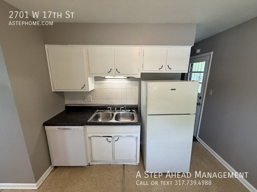 2701 W 17th St - Photo 7 of 18