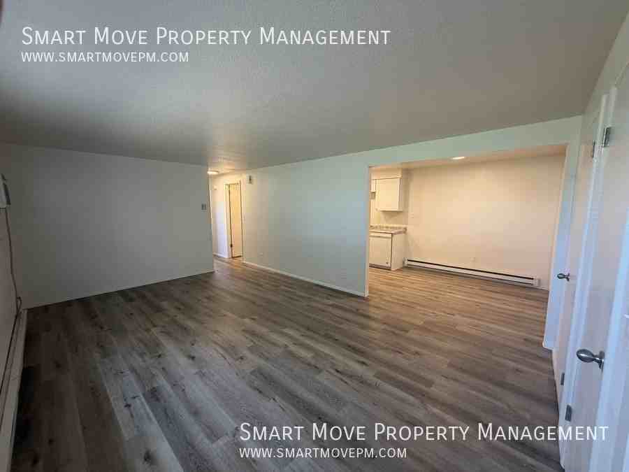 2559 W Targee St - Photo 5 of 23