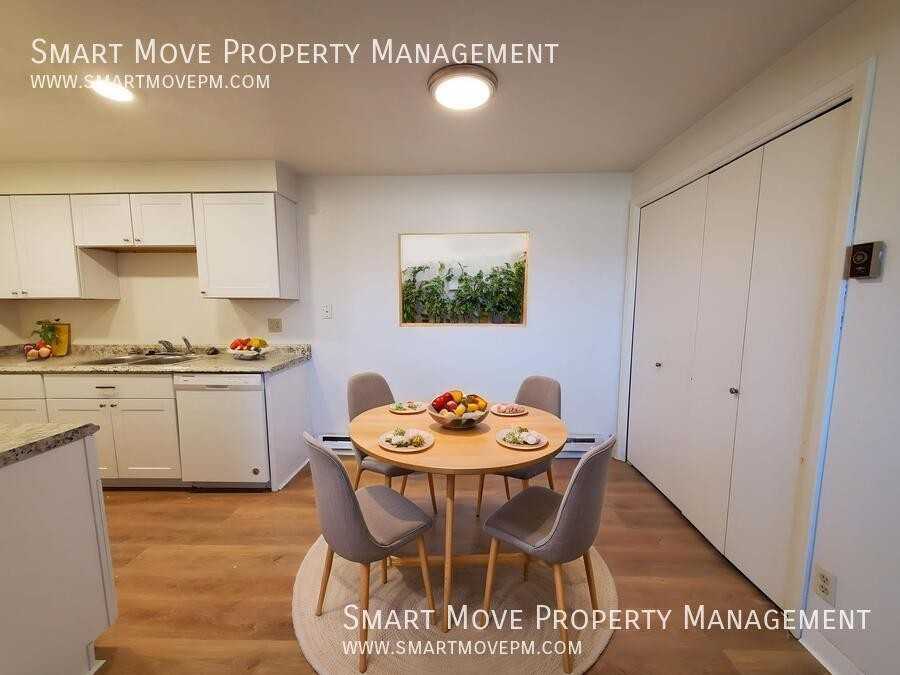2559 W Targee St - Photo 7 of 23