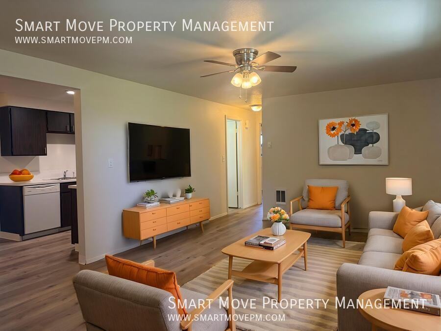 2561 W Targee St - Photo 4 of 23