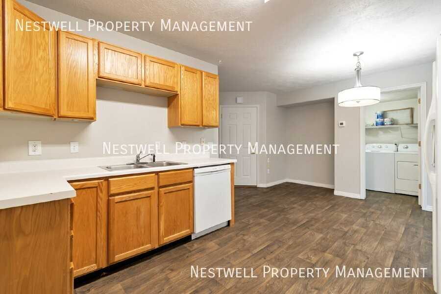 7122 S Longitude Ln #16B - Photo 3 of 19