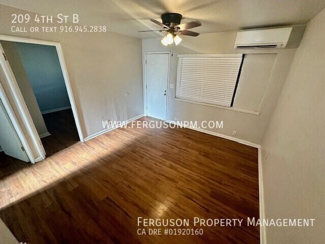 209 4th St - Photo 5 of 12