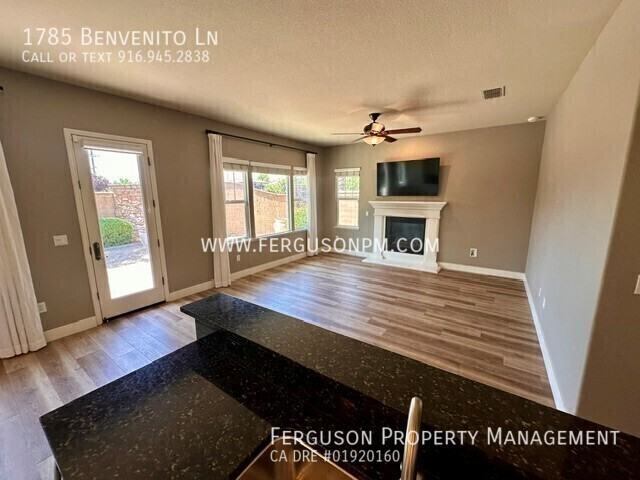 1785 Benvenito Ln - Photo 7 of 24