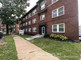 215 E 46th St #3W - Photo 1 of 1