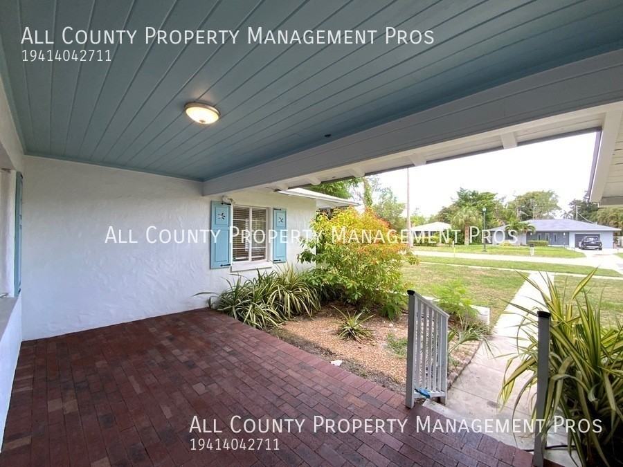 4930 Bay Shore Rd - Photo 2 of 23