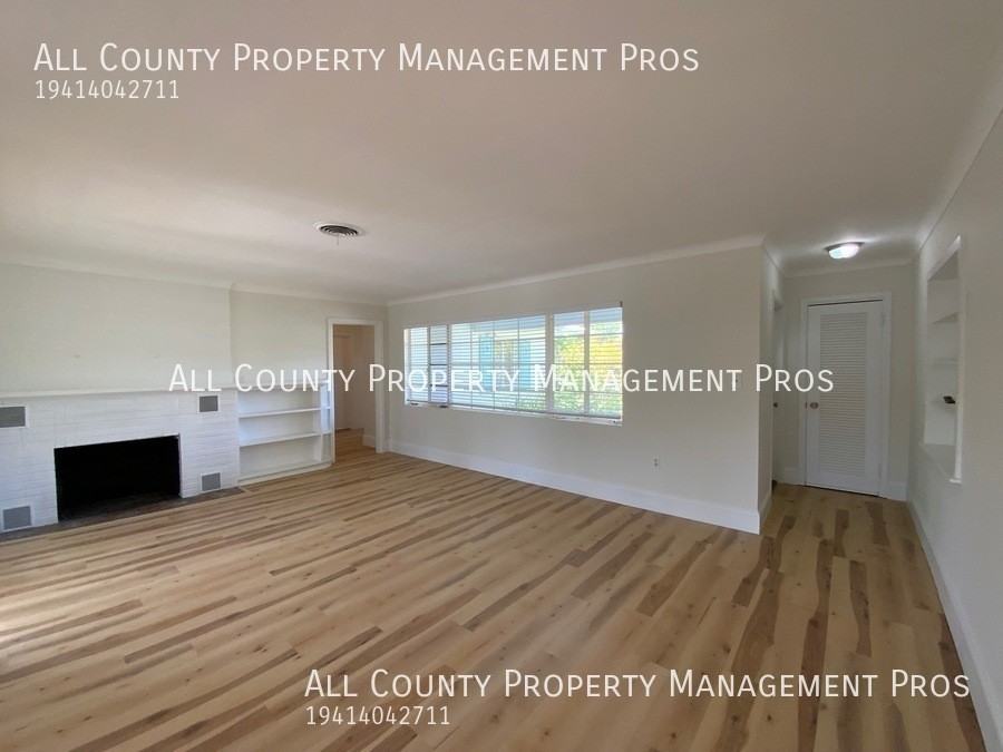 4930 Bay Shore Rd - Photo 4 of 23