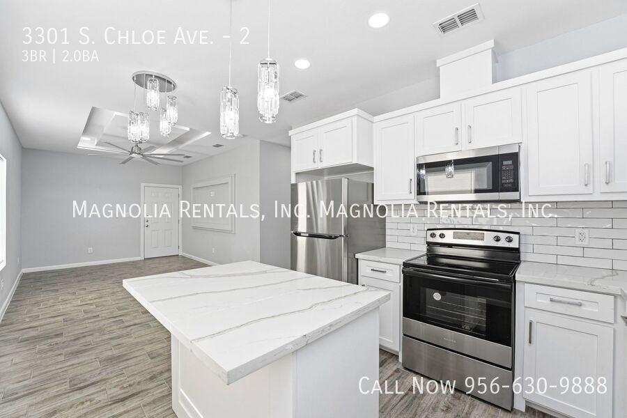 3301 S Chloe Ave #2 - Photo 5 of 15