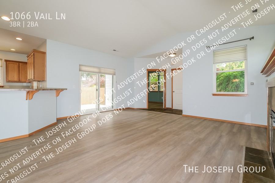 1066 Vail Ln - Photo 5 of 26