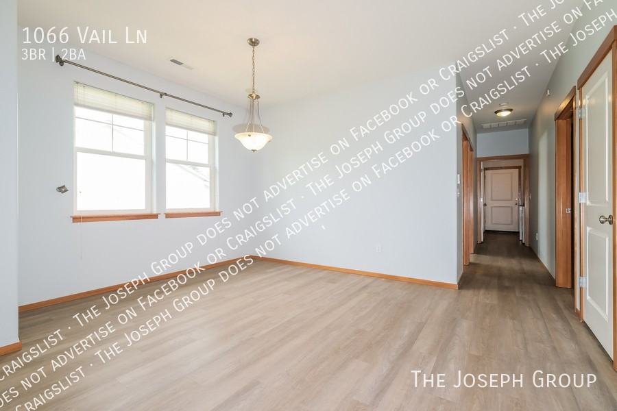 1066 Vail Ln - Photo 6 of 26