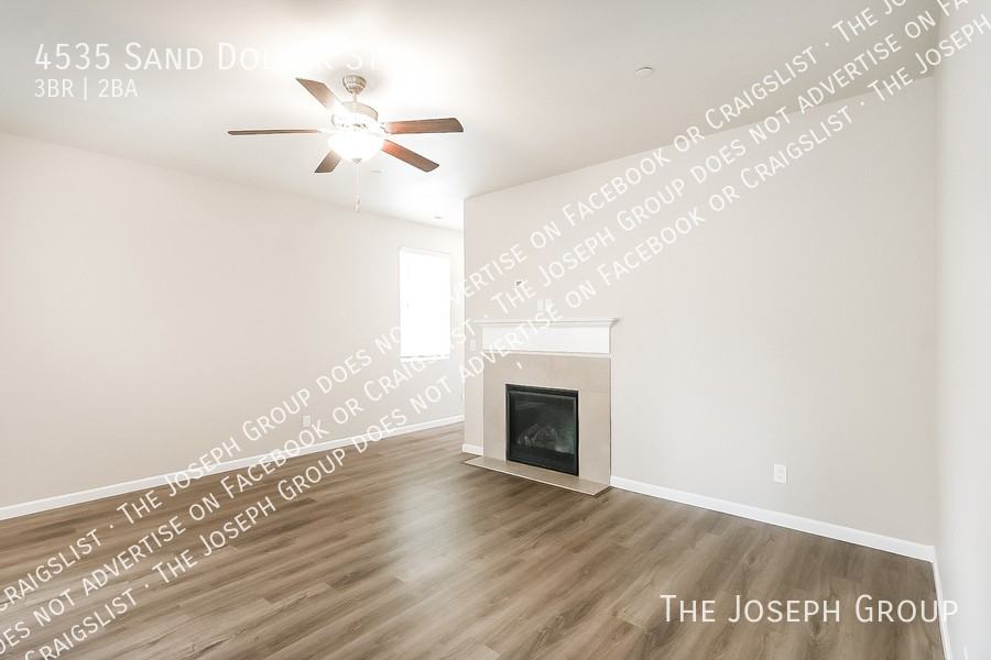4535 Sand Dollar St - Photo 2 of 31