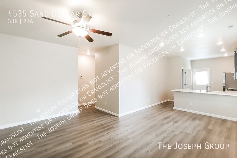 4535 Sand Dollar St - Photo 5 of 31