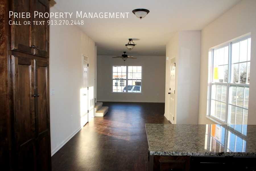 21942 W 125th Pl - Photo 2 of 18