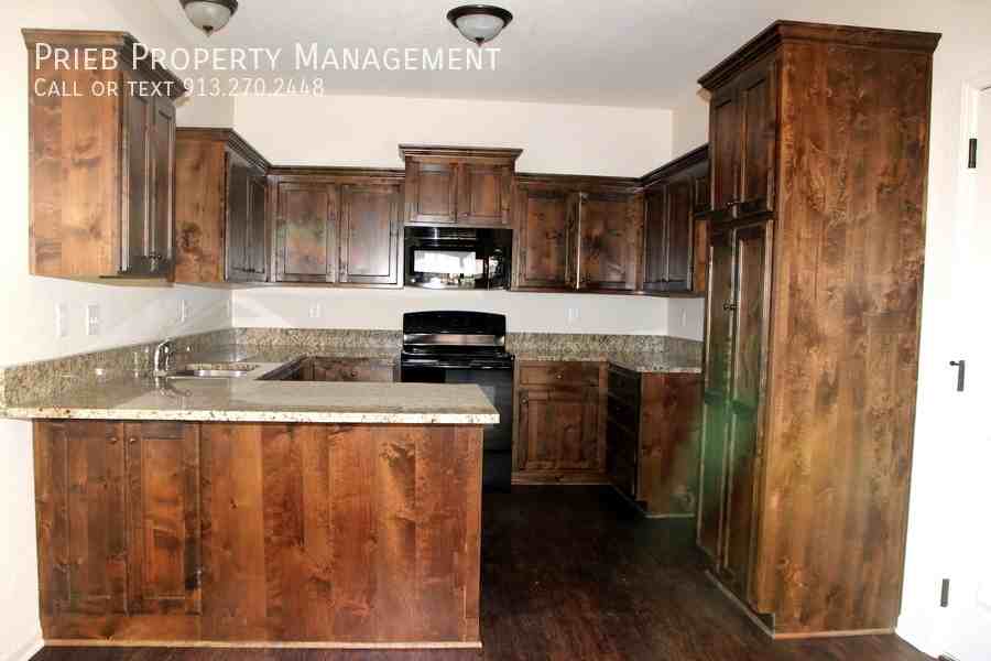 21942 W 125th Pl - Photo 4 of 18