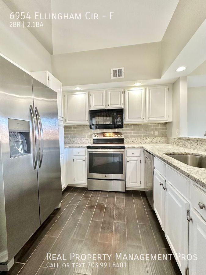 6954 Ellingham Cir #F - Photo 5 of 27