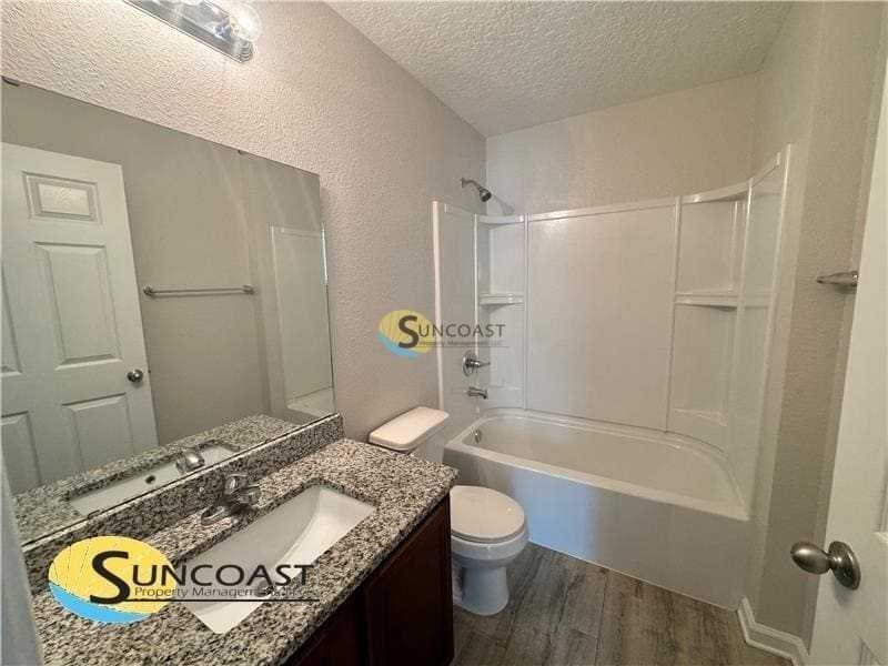 7841 Mariner St - Photo 4 of 12