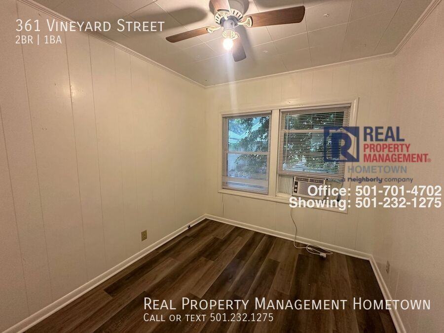 361 Vineyard St - Photo 7 of 8