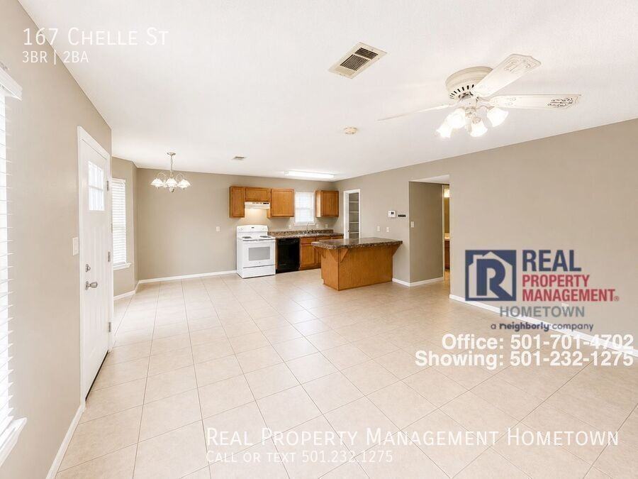 167 Chelle St - Photo 2 of 12