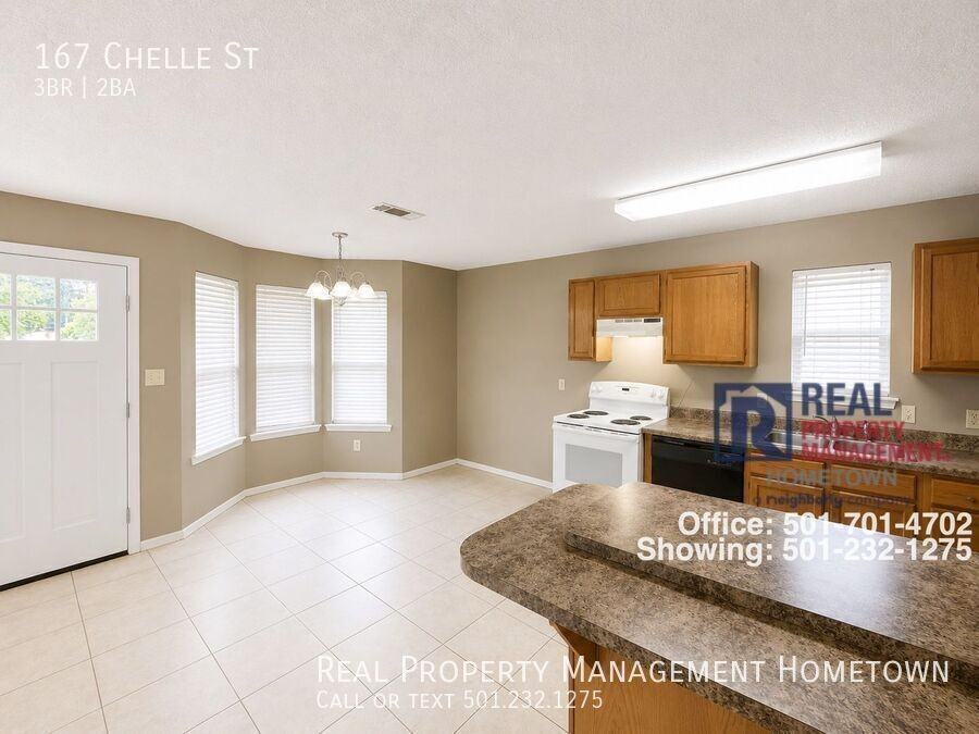167 Chelle St - Photo 4 of 12