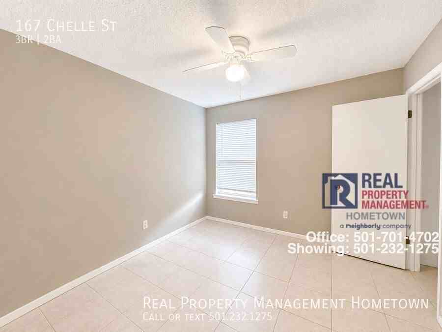 167 Chelle St - Photo 5 of 12