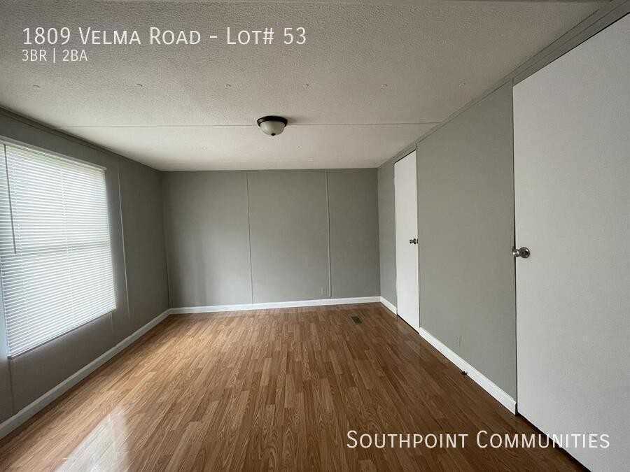 1809 Velma Rd - Photo 5 of 9