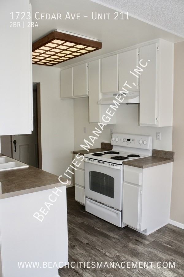 1723 Cedar Ave #211 - Photo 4 of 23