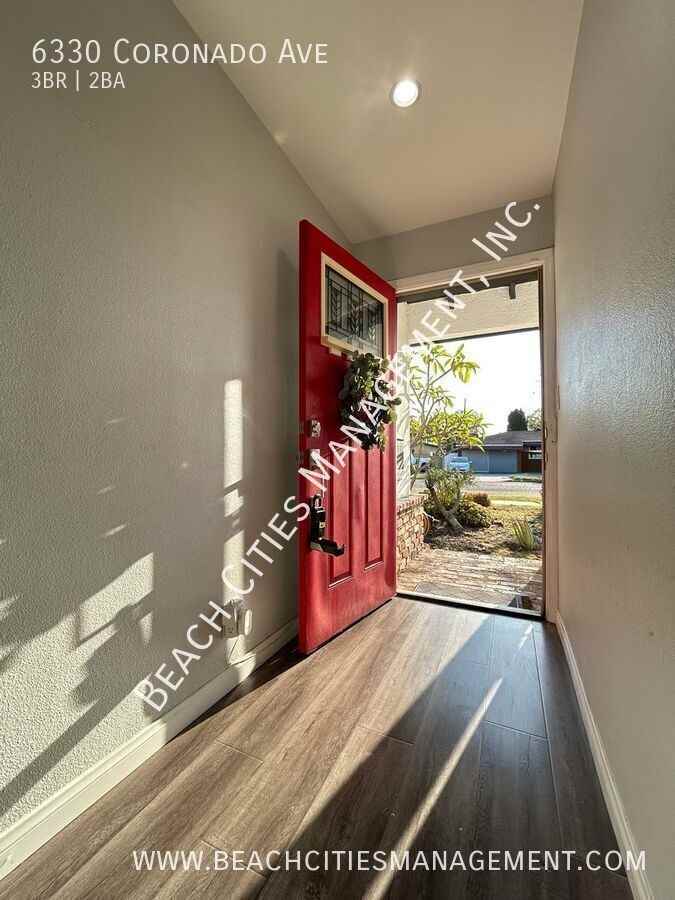 6330 Coronado Ave - Photo 6 of 49