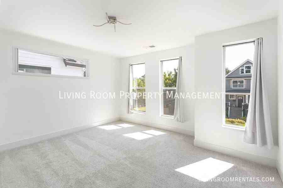 7731 N Decatur St - Photo 7 of 16