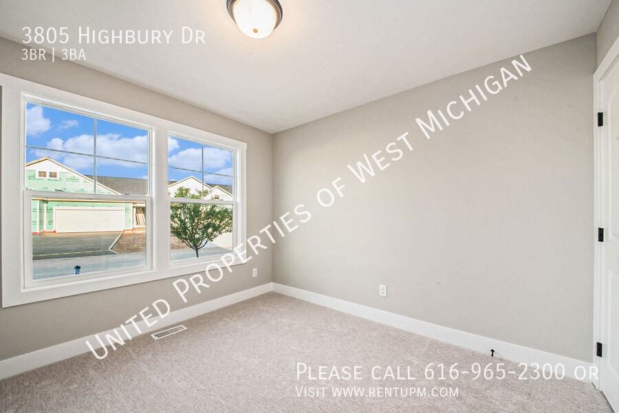 3805 Highbury Dr - Photo 5 of 20
