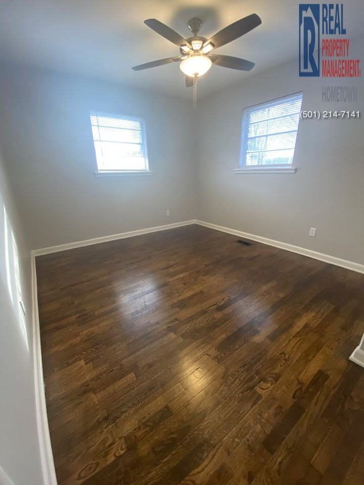 2214 Coors Dr - Photo 3 of 19