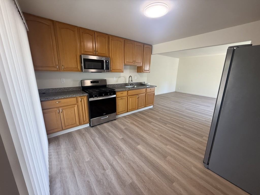 138 Lund Ave #134 - Photo 2 of 12
