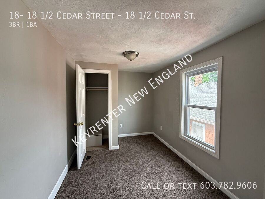 18- 18 1/2 Cedar Street - Photo 5 of 7