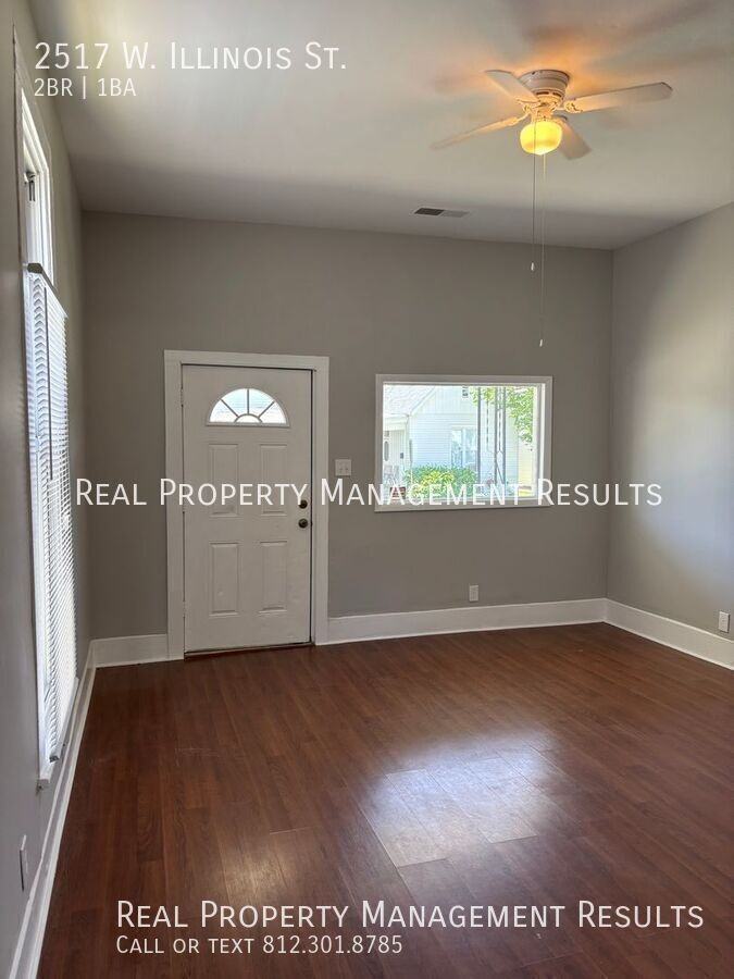 2517 W Illinois St - Photo 3 of 10