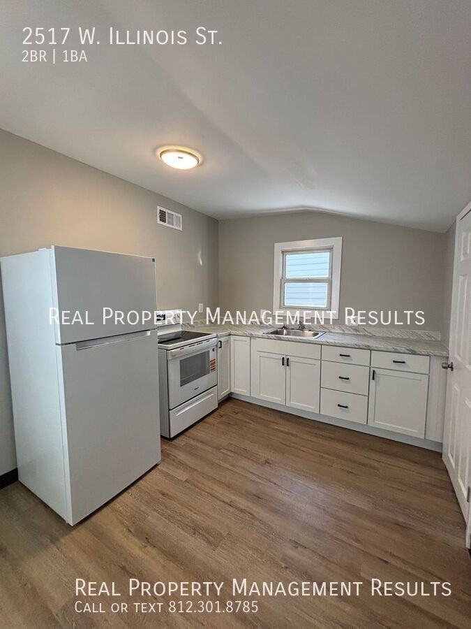 2517 W Illinois St - Photo 4 of 10