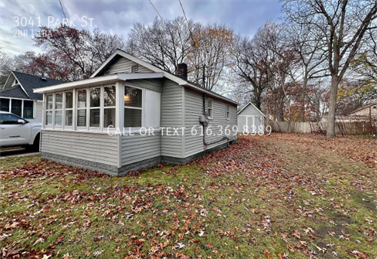 3041 Park St - Photo 2 of 11