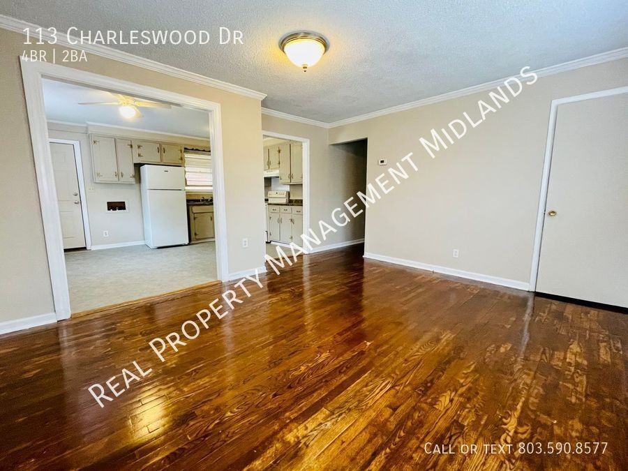 113 Charleswood Dr - Photo 4 of 12
