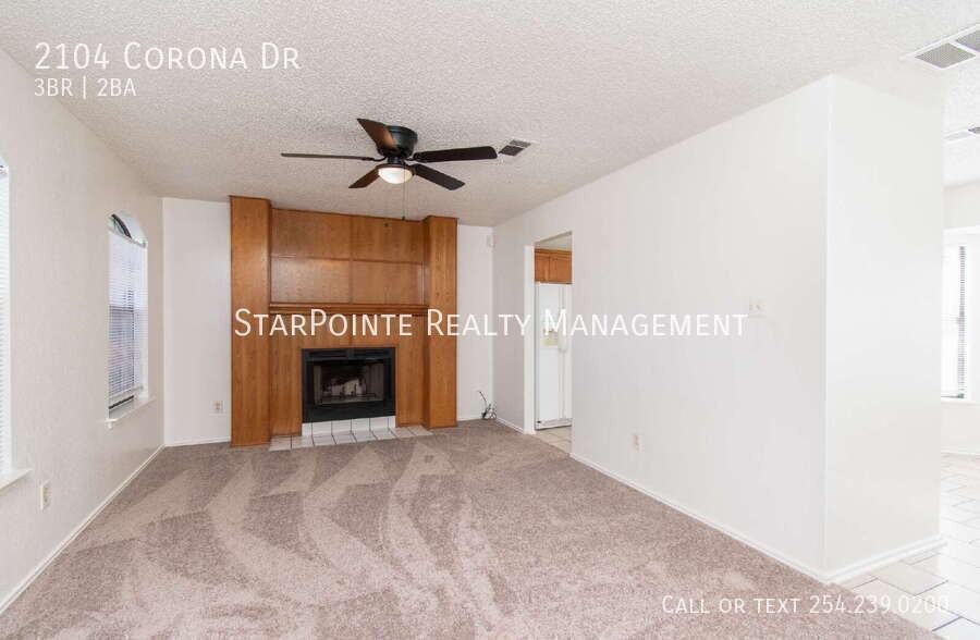 2104 Corona Dr - Photo 2 of 20