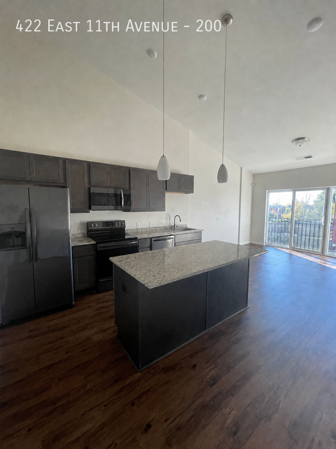 422 E 11th Ave #200 - Photo 2 of 16