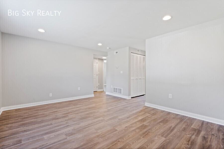 135 Walnut St #A - Photo 5 of 16