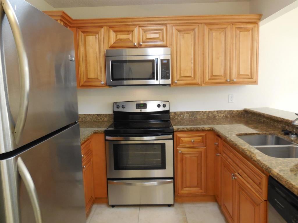 1500 Windorah Way #D - Photo 4 of 15