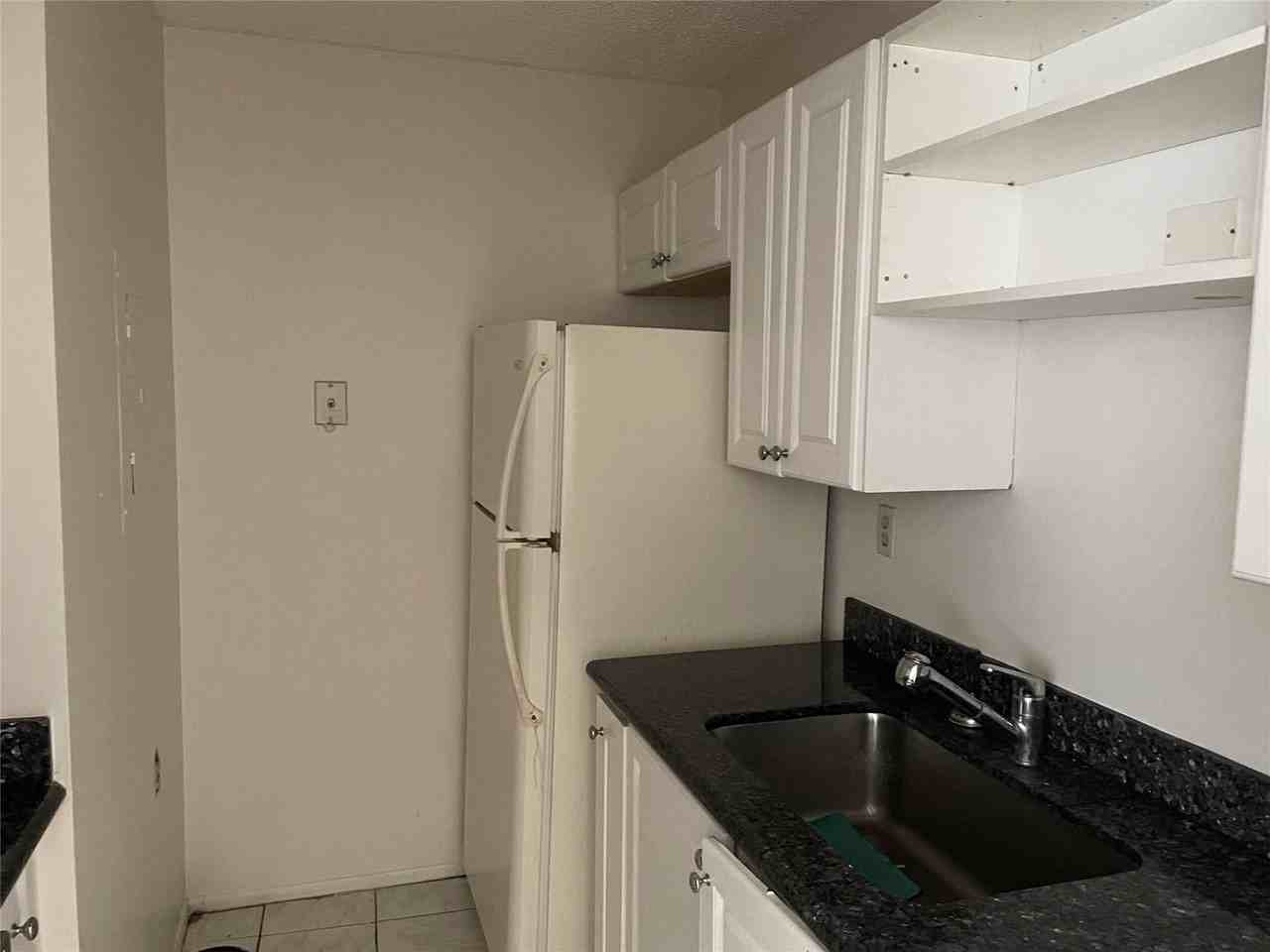 1068 N Benoist Farms Rd #205 - Photo 4 of 13