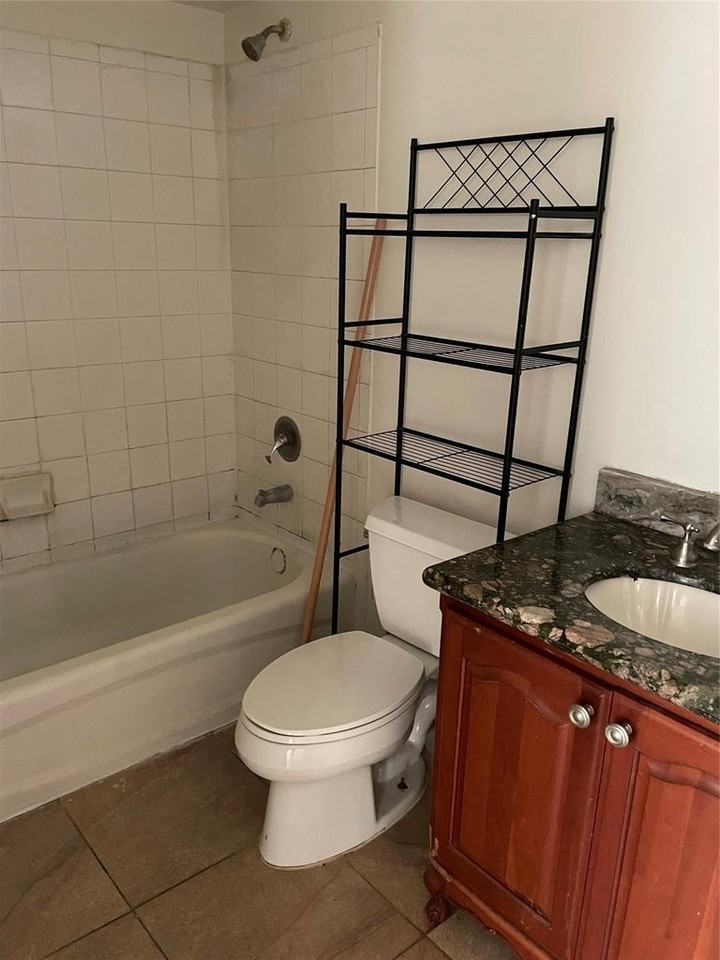 1068 N Benoist Farms Rd #205 - Photo 7 of 13