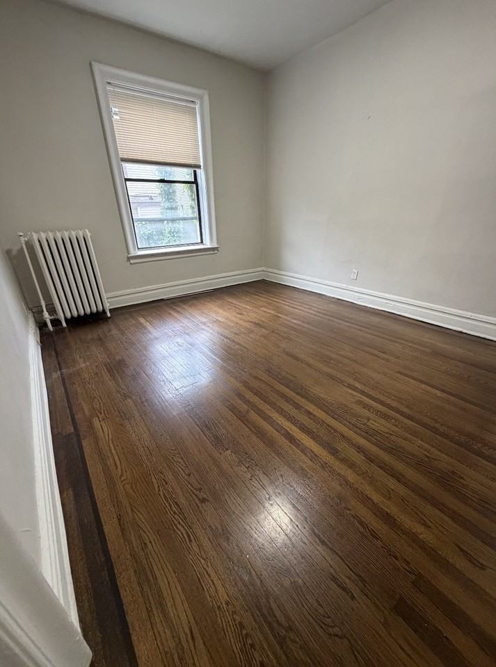 14 Kensington Ave #1B - Photo 6 of 8