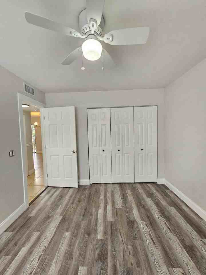 1421 Windorah Way #E - Photo 3 of 18