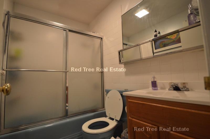 33 Beacon St #206 - Photo 7 of 11