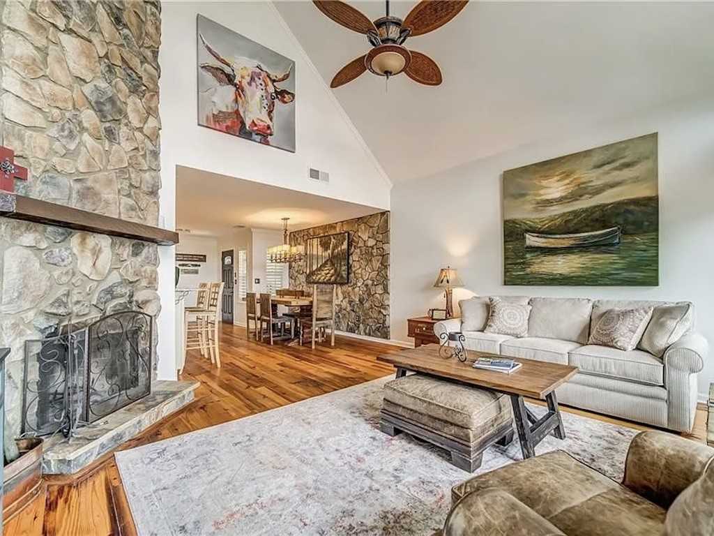 213 Lakeside Dr #NA - Photo 7 of 22