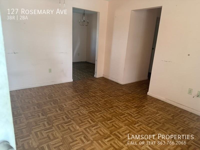127 Rosemary Ave - Photo 4 of 9