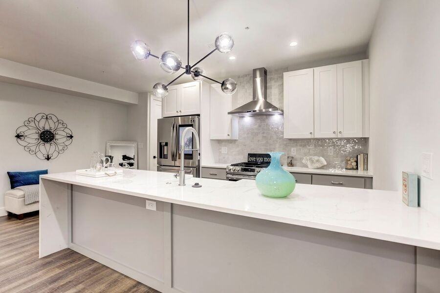 1331 Taylor St Nw #1 - Photo 7 of 41