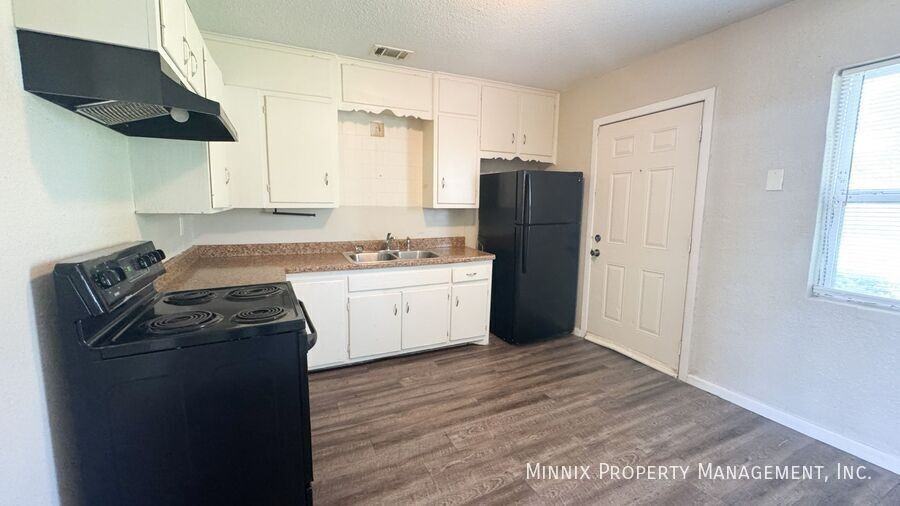 1914 39th St #1FS - Photo 5 of 14