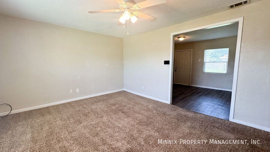 1914 39th St #1FS - Photo 7 of 14
