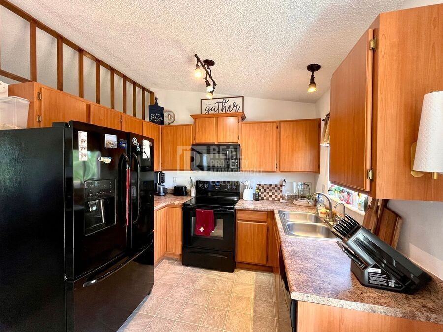 613 Harvest Moon Rd - Photo 4 of 15